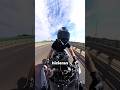 ¿Sabes por qué los pilotos de MotoGP tienen esta cicatriz en el antebrazo?