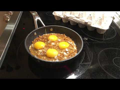 Video: How To Make Eggs With Lentil And Cheese Filling