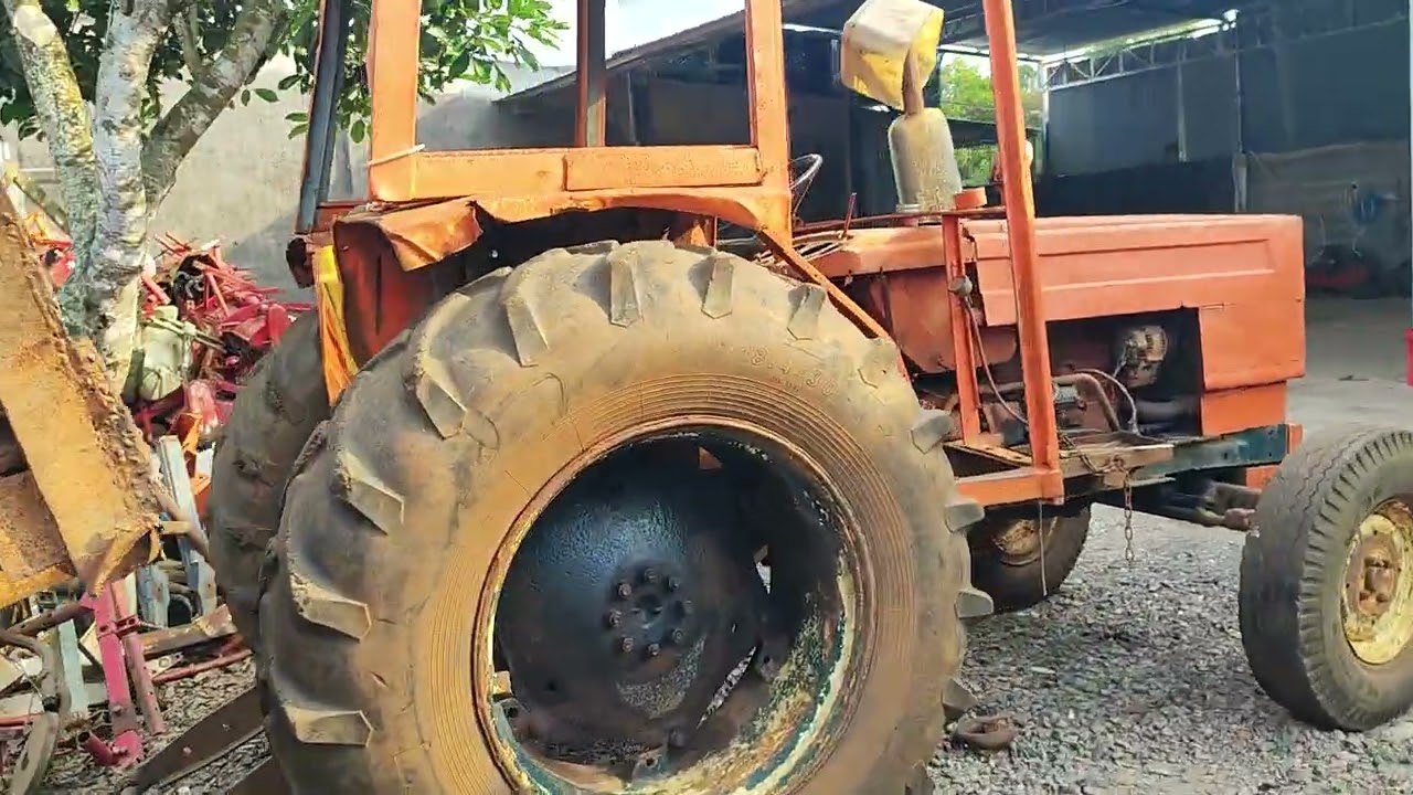 Bán máy cày kèm rờ moóc giá 40 triệu, giá cân ký tính tiền, số điện thoại trong phần mô tả.