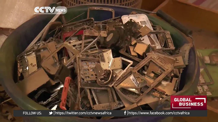 Youths recycle old mobile phones in Niger