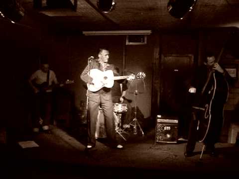 YouTubeでThe Mad Men - Crazy,Crazy Lovin`を視聴