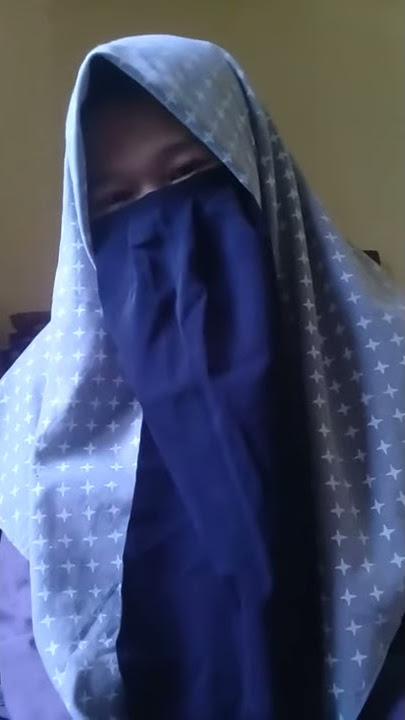 Balesan jilbab abu abu