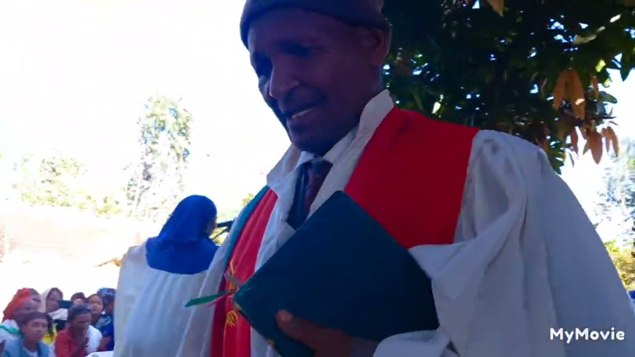 የዘፀአት ኳዬር ድንቅ መዝሙር የእግዚአብሔር ጊዜ እስኪደርስ ጠብቀው የሚል