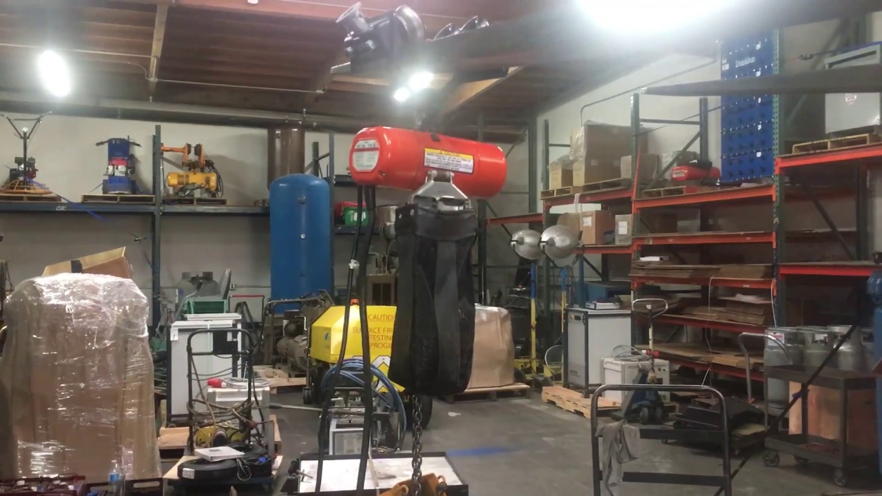 CM Shopstar 600 lbs Electric Chain Hoist with Manual Trolley 20’ lift