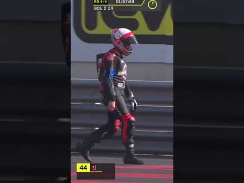 🥶 Crash entre les motos 44 et 85 au Bol d'Or, Lorenzo Cabellini furieux #shorts #moto
