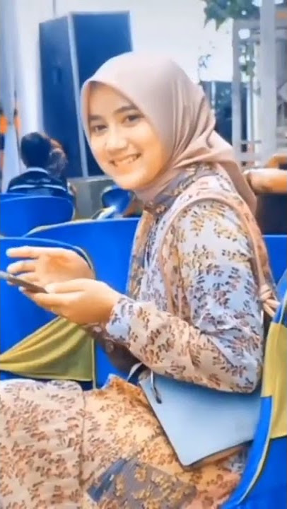 senyum manis cewek cantik #shorts