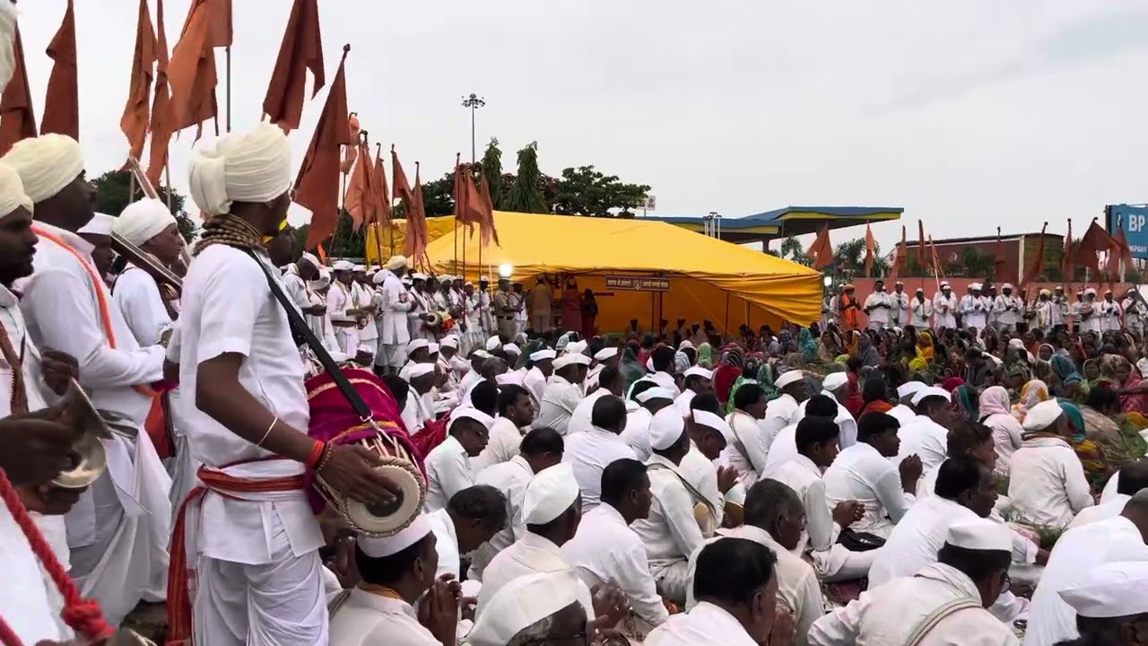 समाज आरती श्री ग्रंथराज ज्ञानेश्वरी पालखी सोहळा नेवासा #dnyaneshwarmauli #vithumauli #वारी #vlog