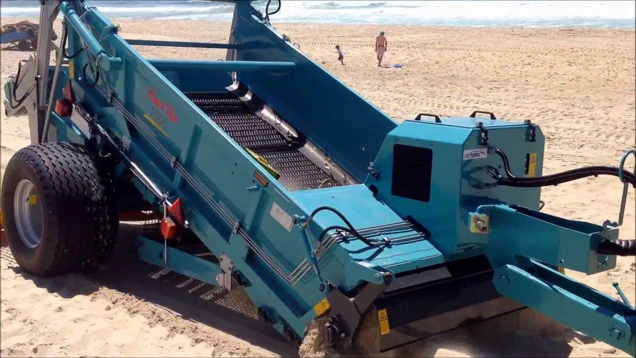 Beach Tech 2000 limpeza de praias na CM Mira - YouTube