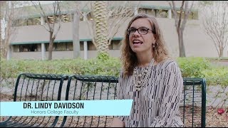 Honors College Faculty | Dr. Lindy Davidson