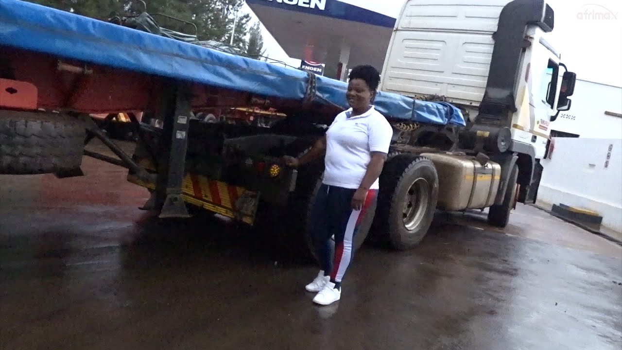 Wamugore wamaze ukwezi mu muhanda atwaye igikamyo twamubonye | Niwe wambere mu Rwanda wabikoze