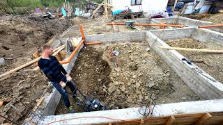 Download Lagu #1.11 Inceput instalatia sanitara. MP3