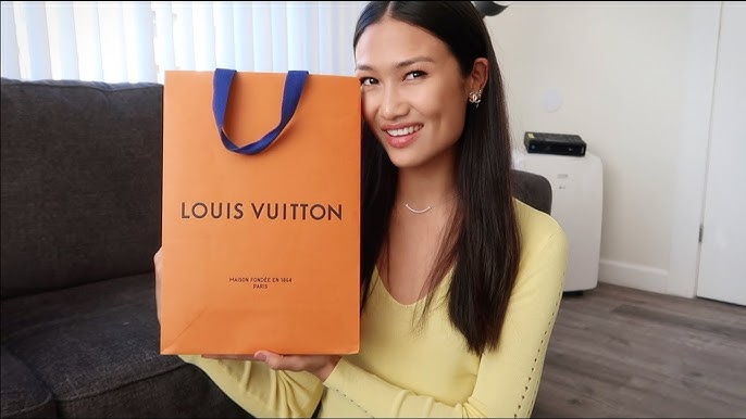 SHOP WITH ME AT LOUIS VUITTON! 👜 SHOPPING VLOG + LV UNBOXING! 