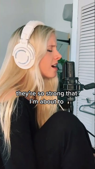 I GET DIRTY THOUGHTS ABOUT YOU - CHLOE ADAMS (Original)