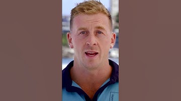 He ran to the water in a split second! 😮 #bondirescue #bondibeach #shorts