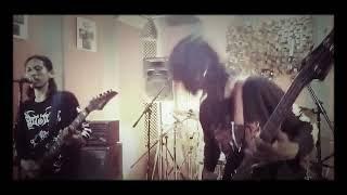 CROXOUS panas lahar api