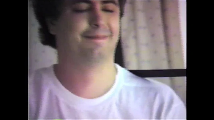 Daniel Johnston - I Live My Broken Dreams