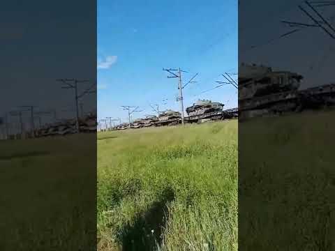 A trainload of #T-62M #tanks arrived in #Melitopol #RussianFederation is working in #Ukraine