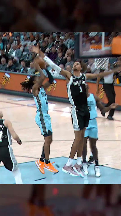 Ja Morant teaches Wemby a lesson 😤