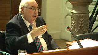 Preguntas de Ignacio Prendes a Álvarez Areces en la comisión de investigación del "caso Villa"