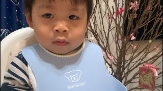 每餐都是messy play 豬肉餅飯 |self weaningbaby17months bb1歲寶寶吃什麼BLW | 自主進食babyVlog  5.3.2024 晚餐donner |