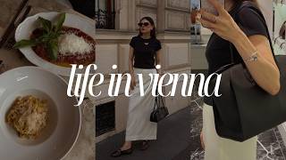 LIFE IN VIENNA | Wardrobe Reset, Café Hopping & The Row Try-On