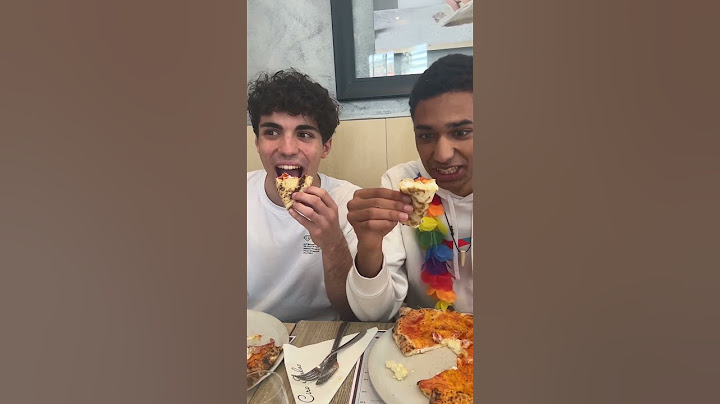 provo la pizza da 100€ a napoli con @MaxRandom