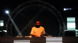 Nikhil Chinapa Performance In GNI at LiveWire2k15