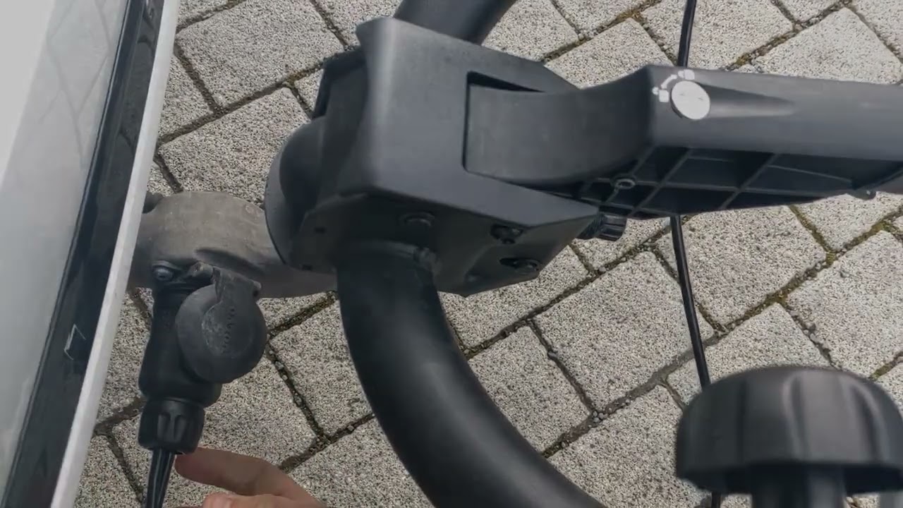 Towball mounted Cycle carrier How To