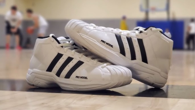 ADIDAS MODEL 2G BASKETBALL REVIEW - YouTube