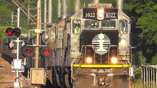 Illinois Central "Death Stars" Pull Taconite Train Thru Grove City
