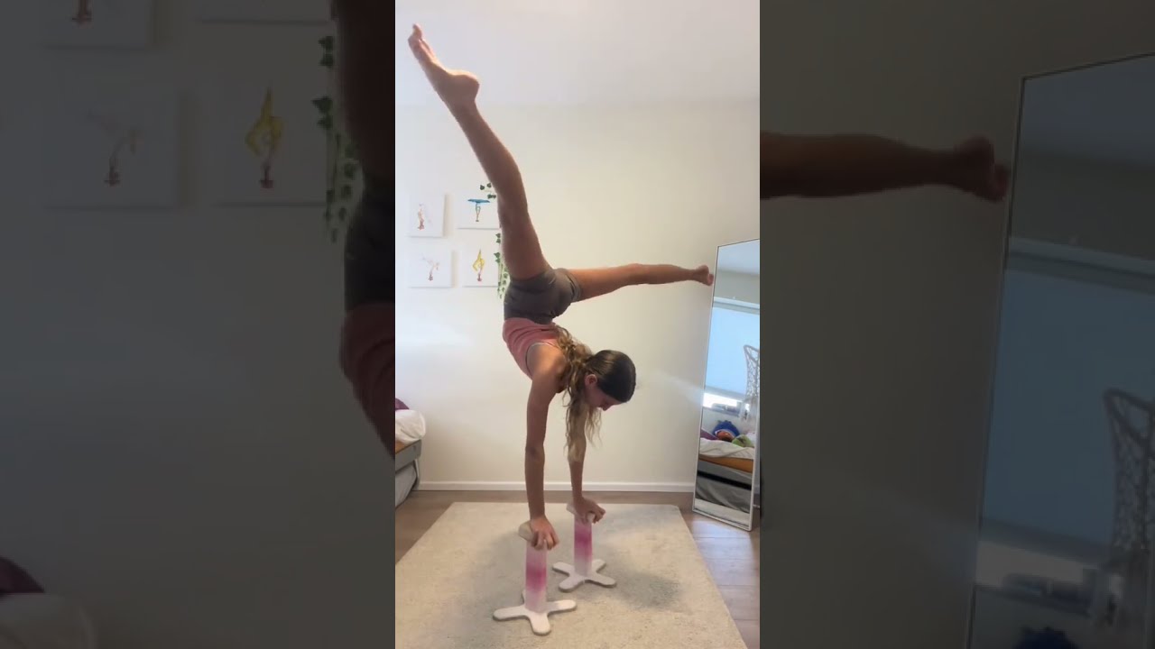 Amazing Handstand by 