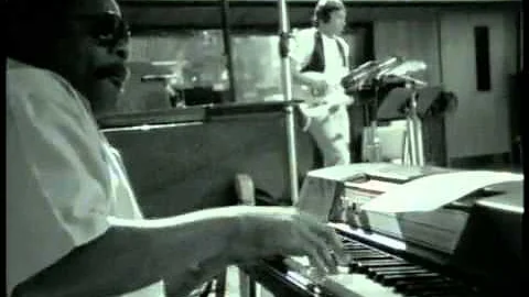 Al Greene & Lyle Lovett - Funny How Time Slips Away