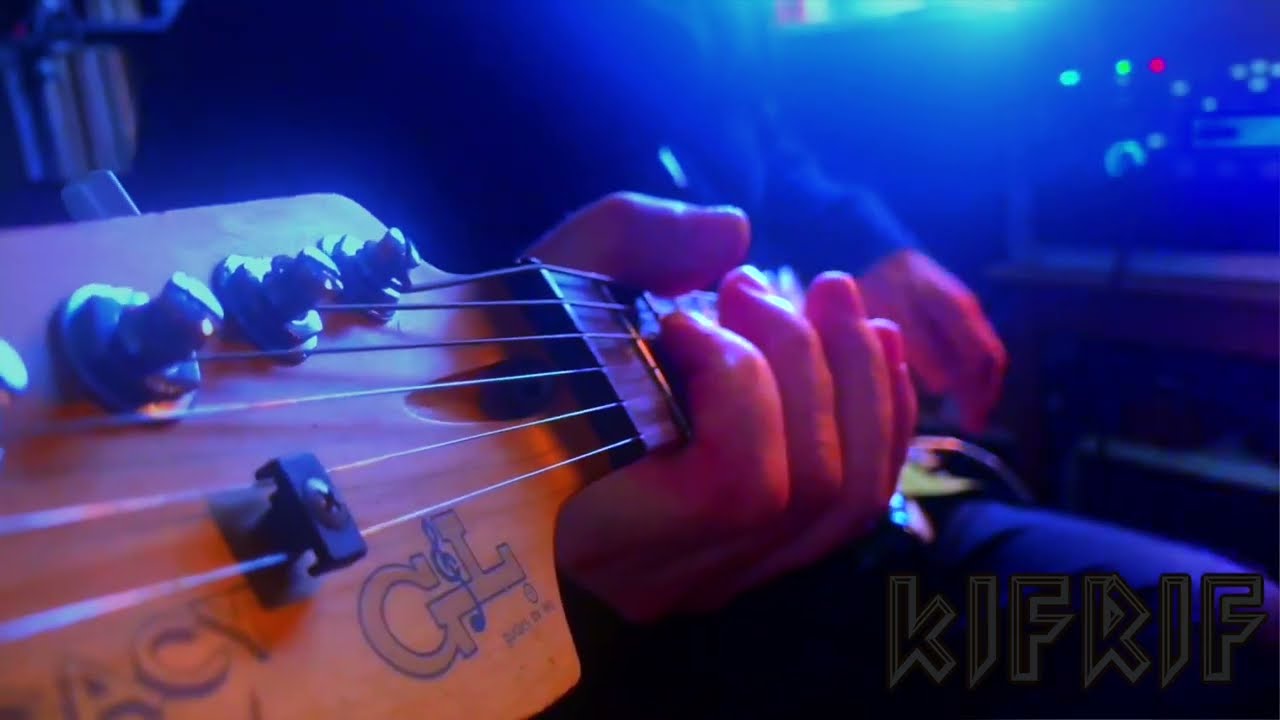 G&L Guitars, we love 'em...