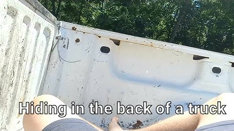 Hide and seek (Alex hid in the back of a truck!) | Gavalexy
