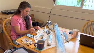 Artist and Art Teacher Sunny Gritsko - painting driftwood in Hawaii - December 2021 Artist and Art Teacher Sunny Gritsko - painting driftwood in Hawaii - December 2021