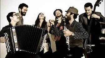 Hasta siempre, Comandante - Barcelona Gipsy Klezmer Orchestra Hasta siempre, Comandante - Barcelona Gipsy Klezmer Orchestra