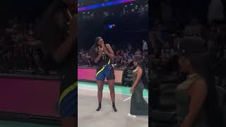 Height Difference is crazy 😂