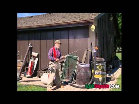 Handyman Tip "Vaccuum Bees"
