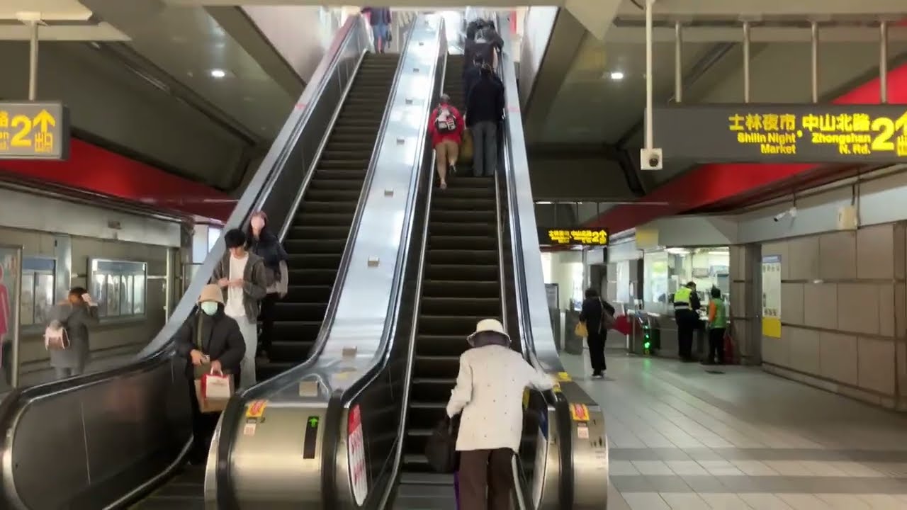 【CNIM、OTIS】4Xエスカレーター 士林駅　台北MRT　4X escalaator Shilin Station Taipei Metro Taiwan