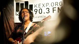 Alabama Shakes - Hold On (Live on KEXP) chords