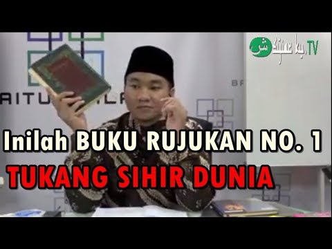 inilah-kitab-(buku)-rujukan-nomor-1-tukang-sihir-dunia-~-ustadz-m-faizar