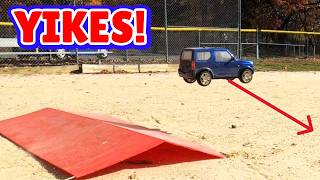 Tamiya Suzuki Jimny RC Car track fun!