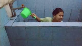 🔴 KETIKA TANTE SHERLY SENDIRIAN AKU NEKAT MASUK KEDALAM