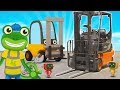 Forklift Trucks For Kids | Gecko's Real Vehicles | Construction Trucks | Truck Videos For Children