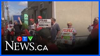 Information ACORN members protest tenant’s alleged renoviction News