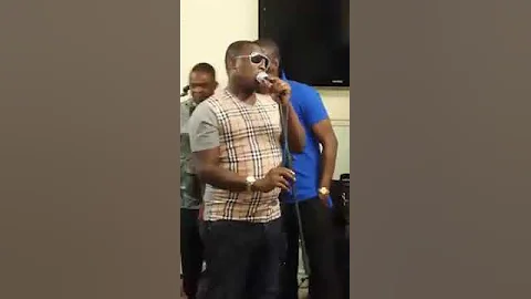 Remi Aluko Doing it @his UK tour