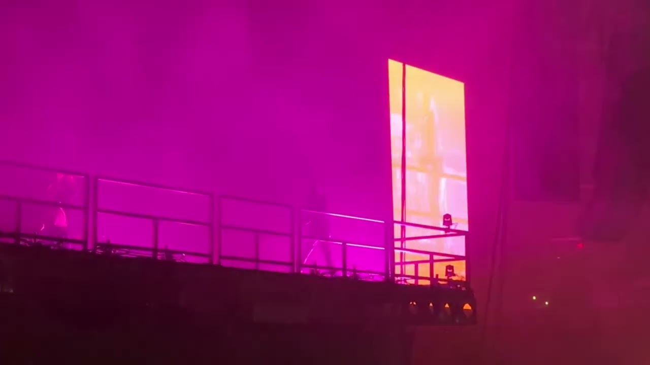 Destroy Lonely - DOUBT IT (концерт на Amerant Bank Arena в Санрайзе, 16 ноября 2025 г.)