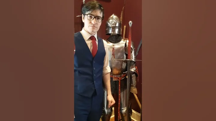 Is Full Plate Armor in a Zombie Apocalypse a good idea?