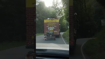 Waffle Food Truck || ViralHog