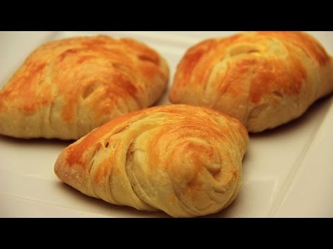 Video: Mga Pastry Na Istilong Turkish Na May Feta Cheese